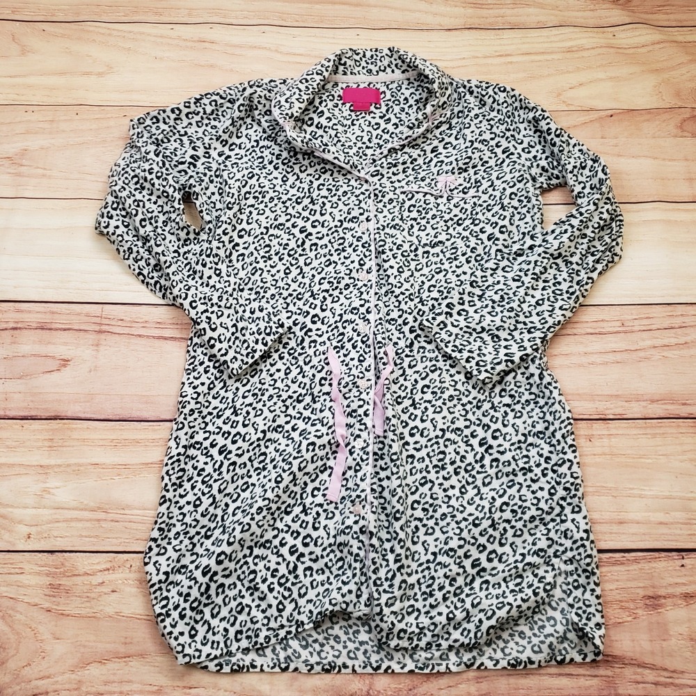 Victoria Secrets Pajama Top Womens Small Black‎ White Animal Leopard Print S
